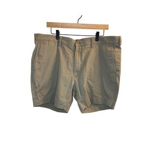Polo Ralph Lauren Mens Khaki Tan Classic Fit 6 Inseam Chino Shorts Size 40